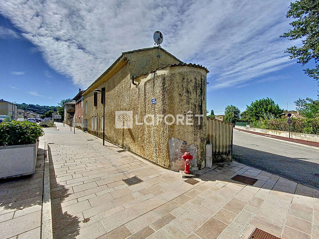 Maison à PIOLENC