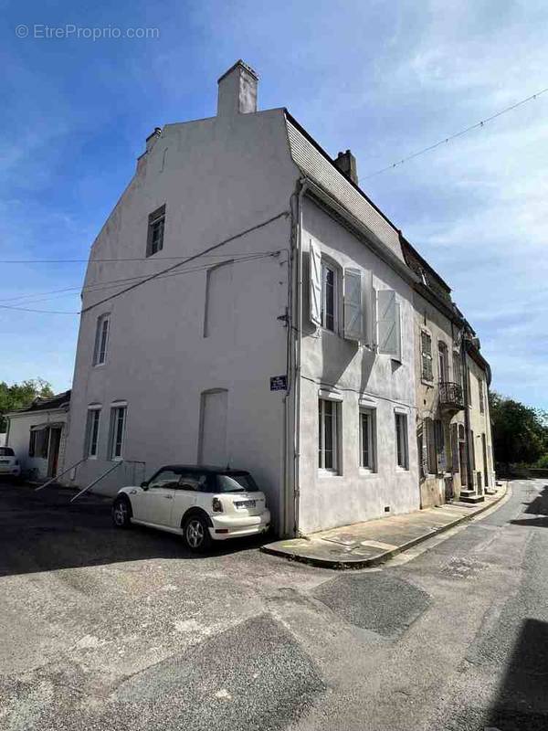 Maison à VERDUN-SUR-LE-DOUBS