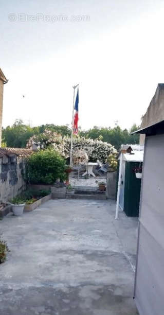 Maison à VERDUN-SUR-LE-DOUBS