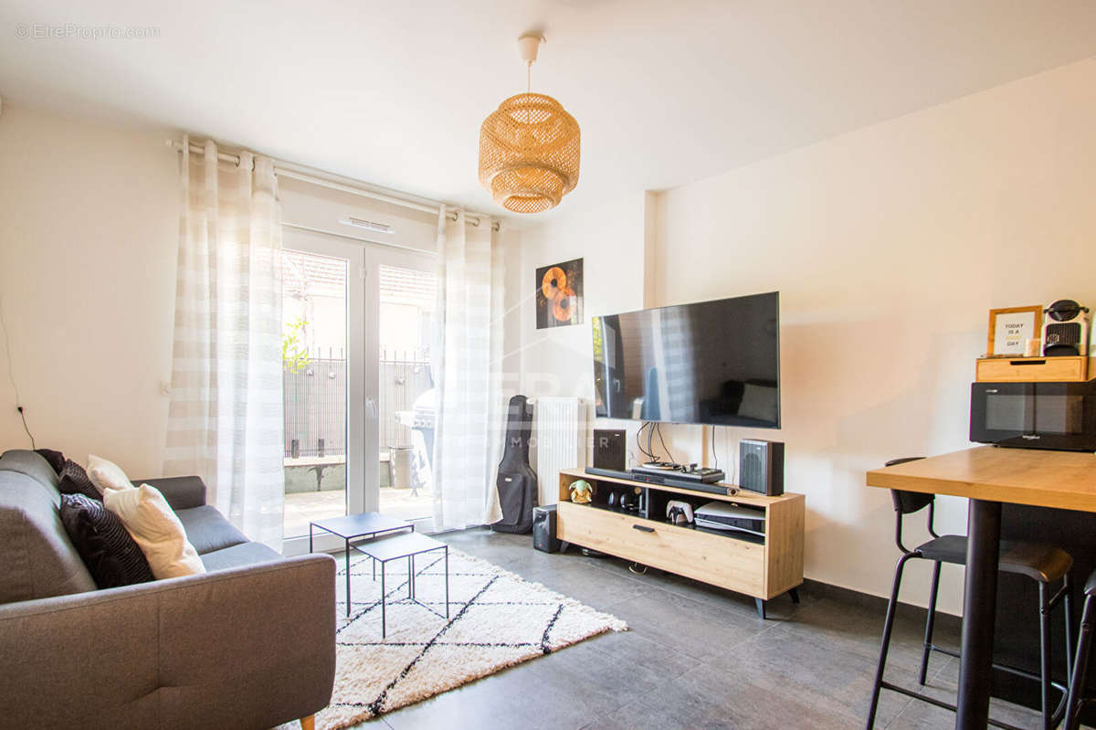 Appartement à CHAMPS-SUR-MARNE