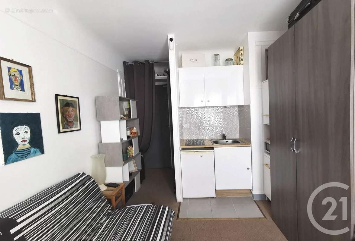 Appartement à NEUILLY-SUR-SEINE