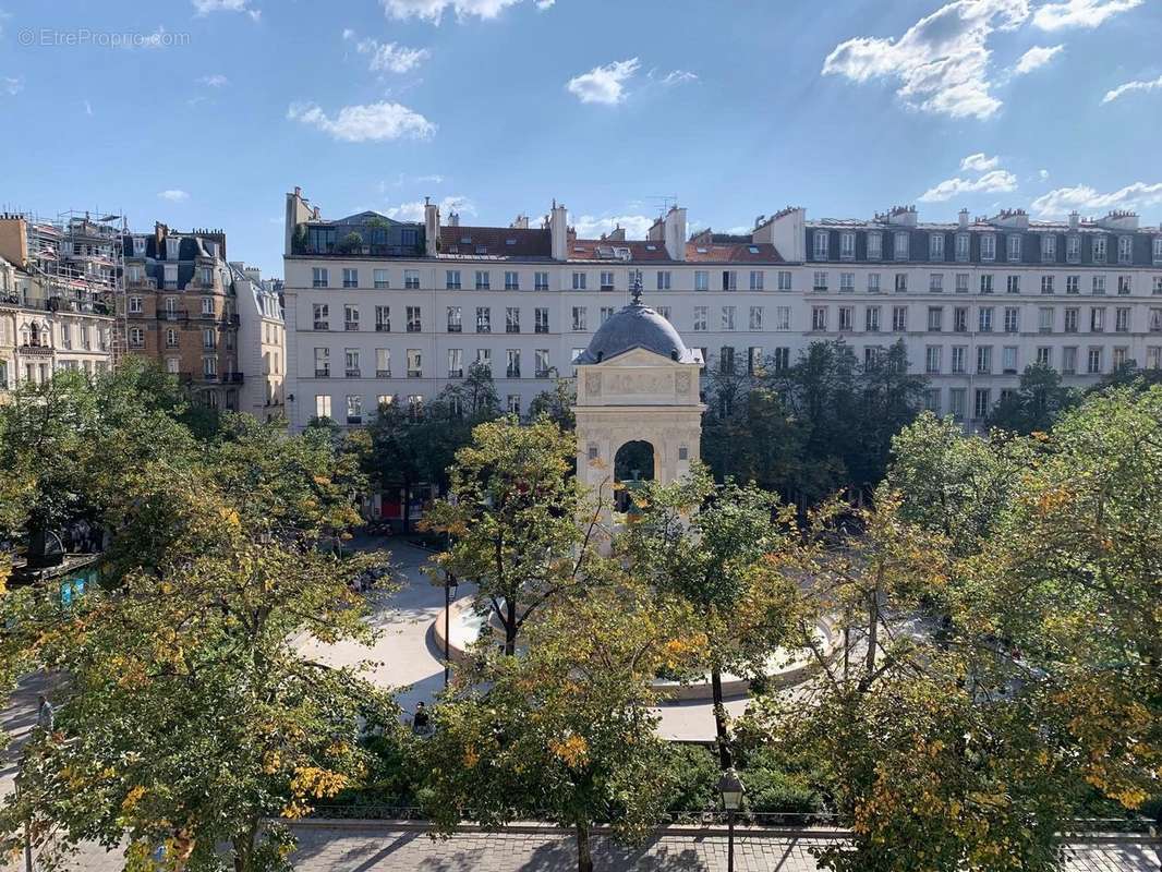 Appartement à PARIS-1E