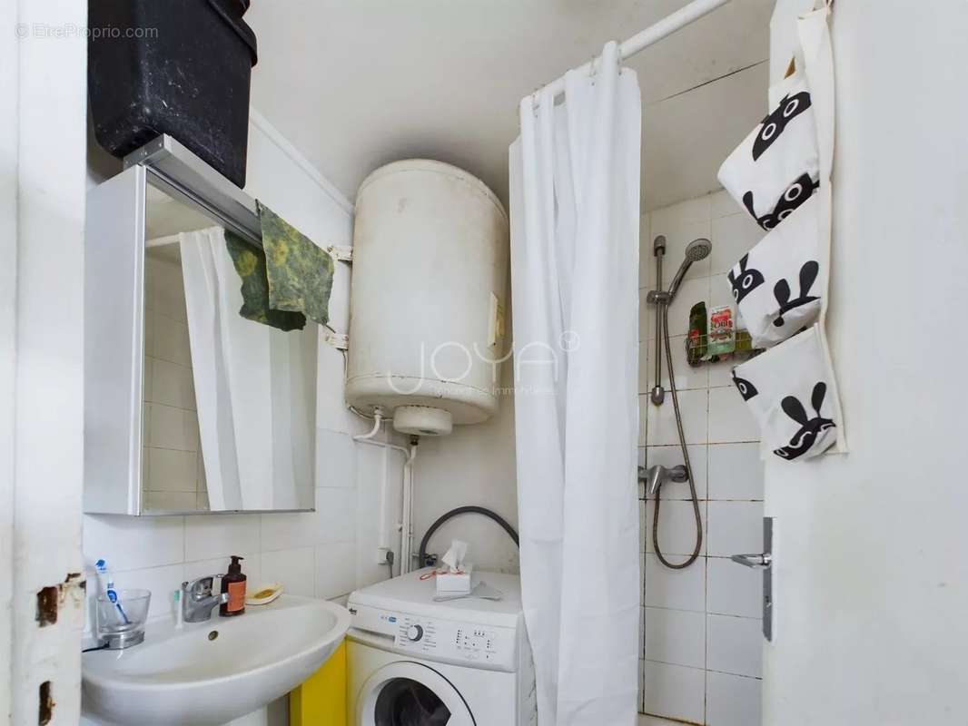 Appartement à PARIS-10E