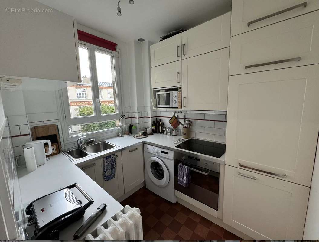 Appartement à PARIS-10E