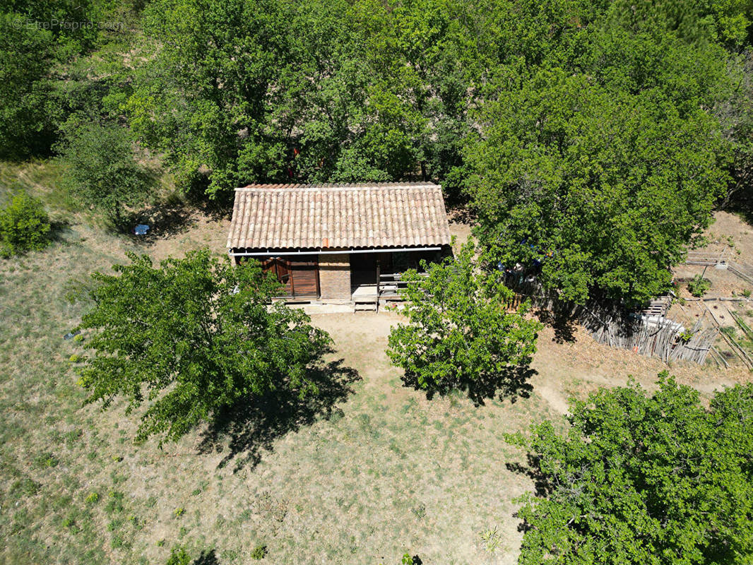 Terrain à VIVES