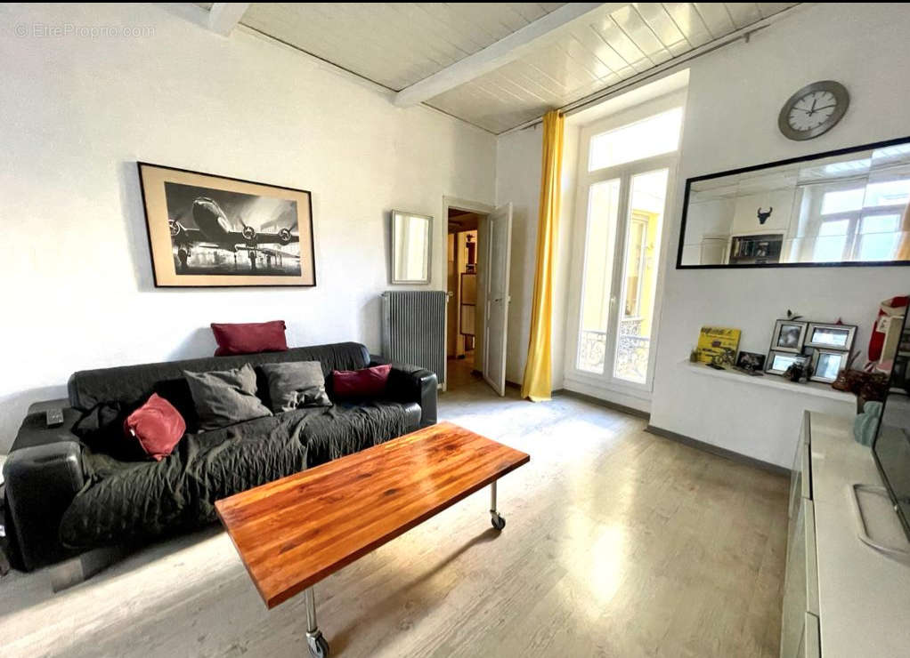 Appartement à NIMES