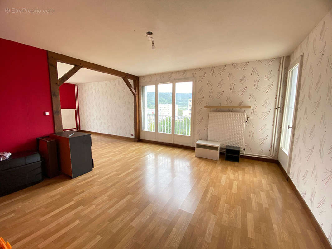 Appartement à LONS-LE-SAUNIER