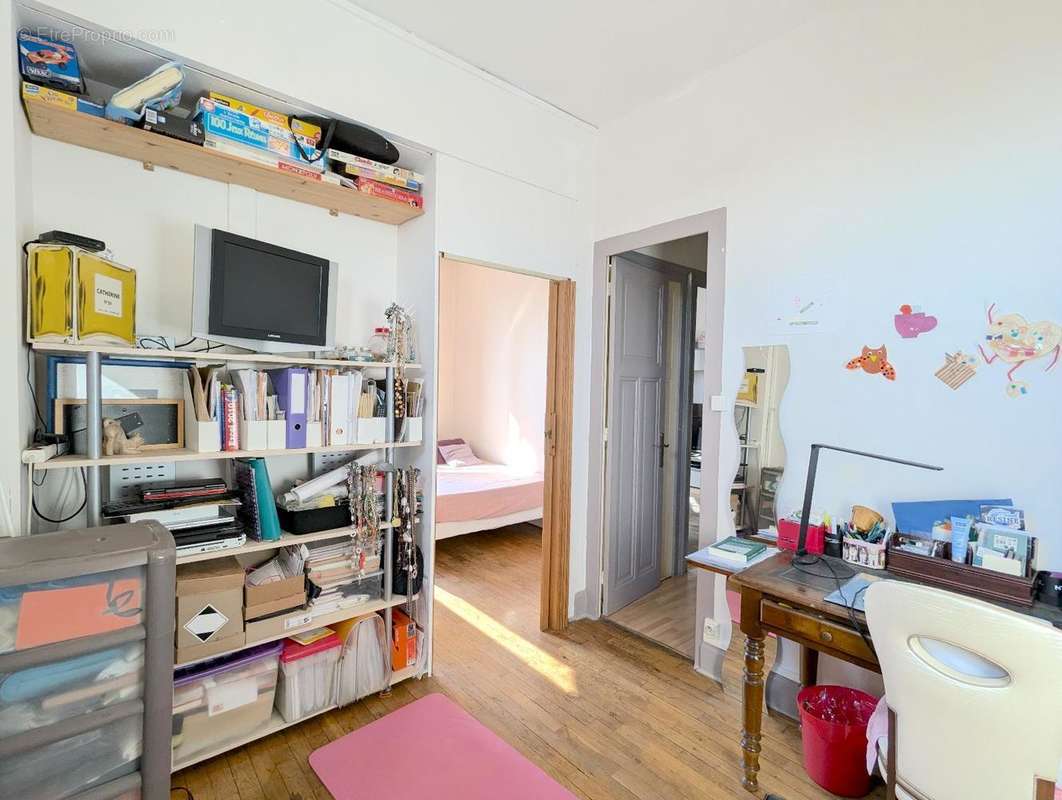   - Appartement à BRON