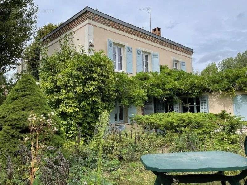 Maison à MAINTENON