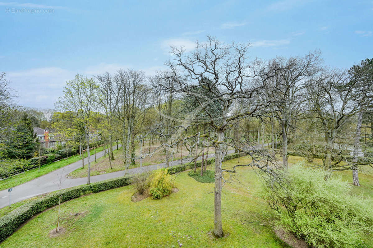 Appartement à MAISONS-LAFFITTE