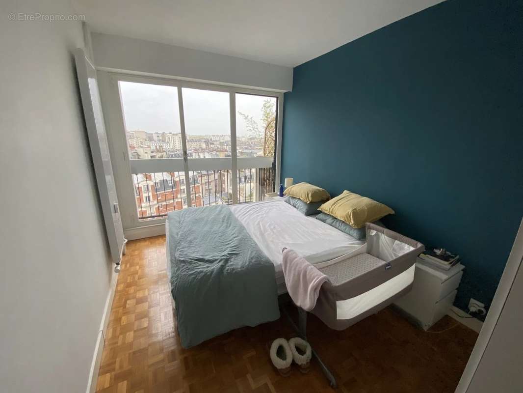 Appartement à PARIS-11E