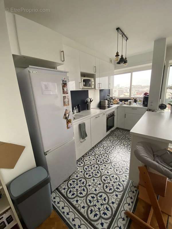 Appartement à PARIS-11E