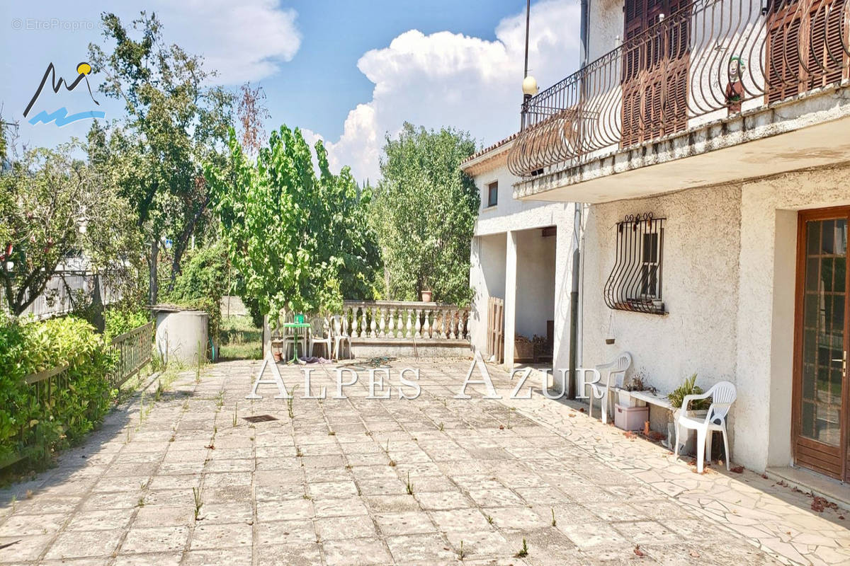 Maison à LA COLLE-SUR-LOUP