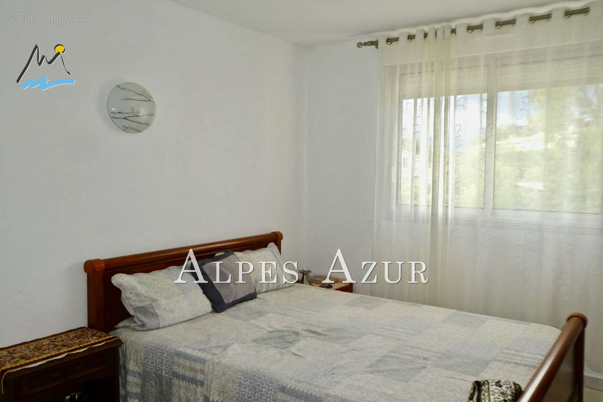 Appartement à VILLENEUVE-LOUBET