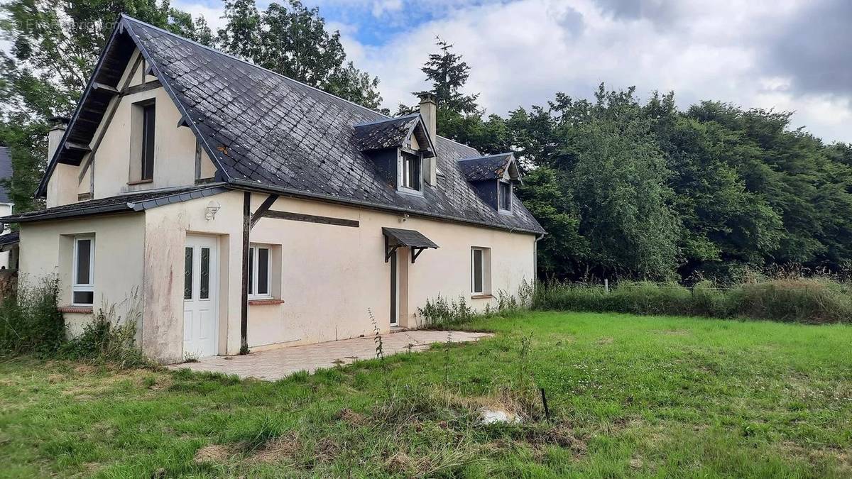 Maison à BERNAY