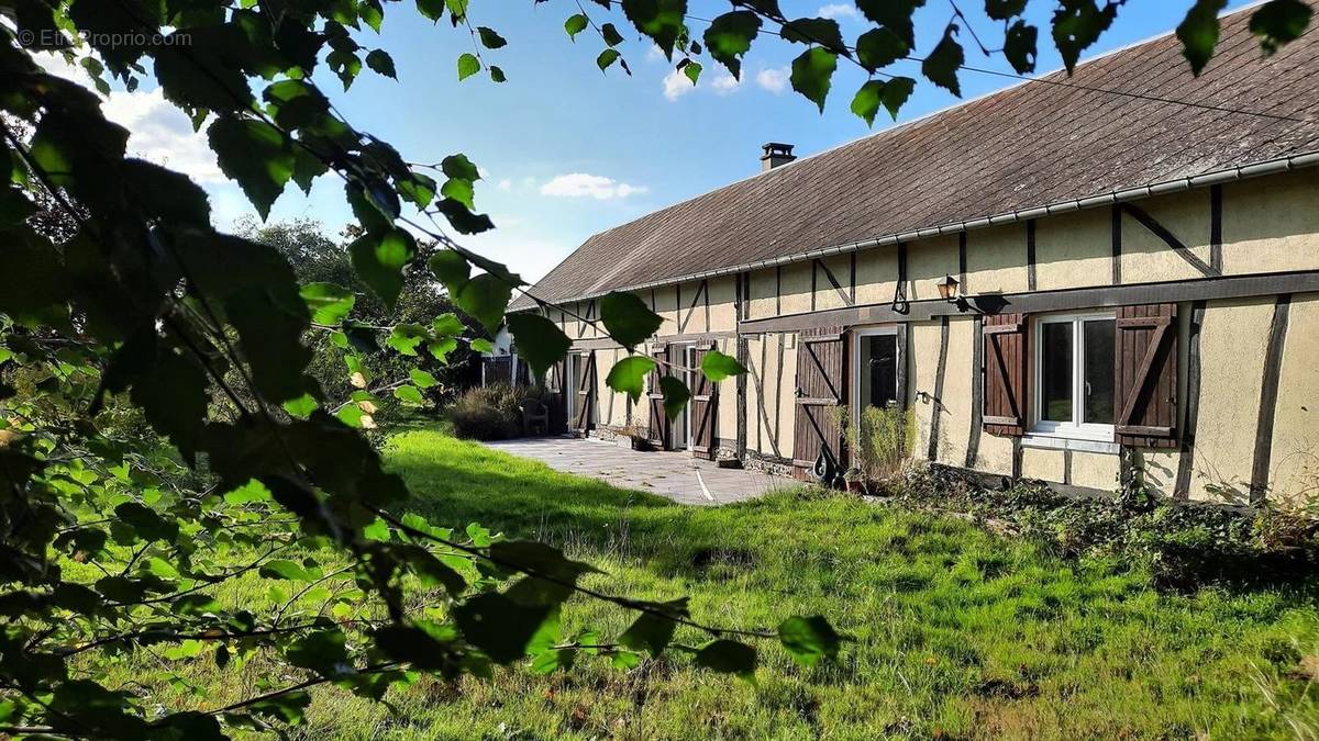 Maison à BERNAY