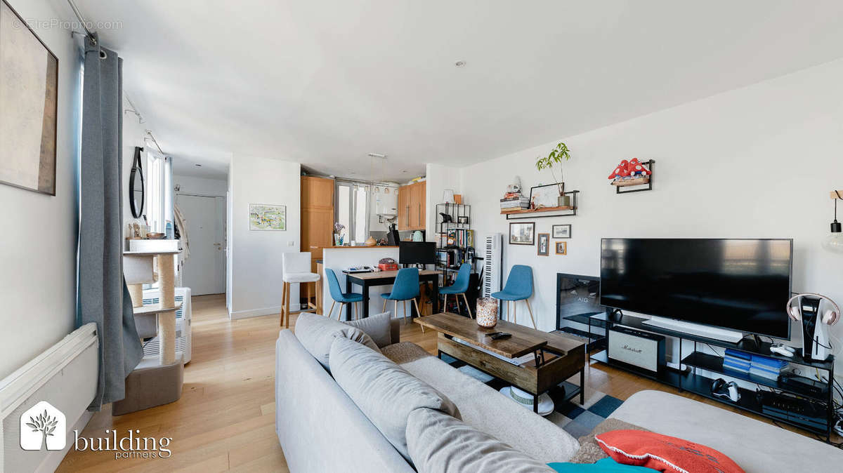 Appartement à LEVALLOIS-PERRET