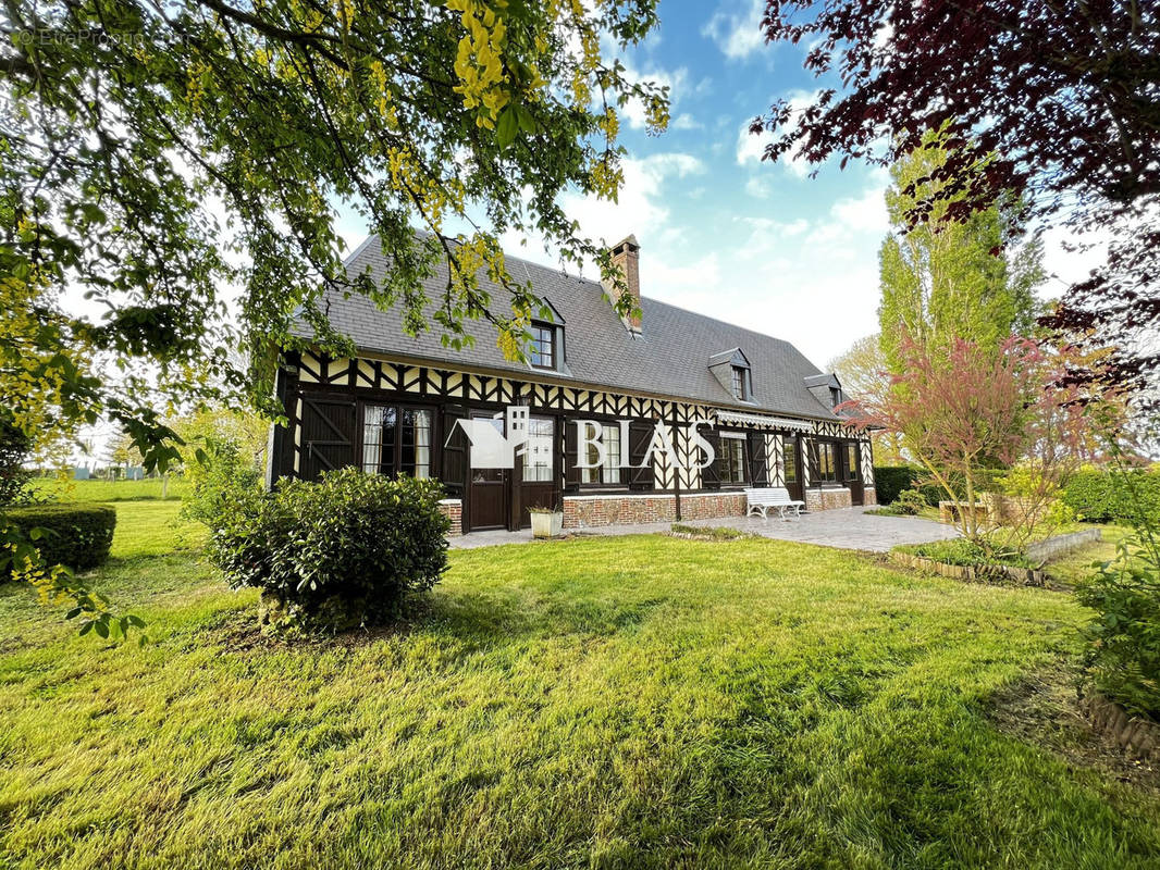 Maison à BRIONNE