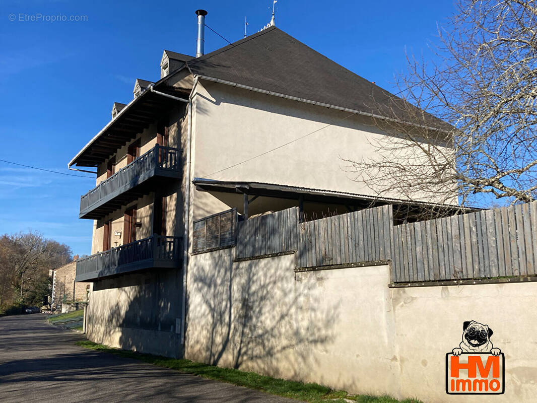 Maison à SAINT-JUNIEN