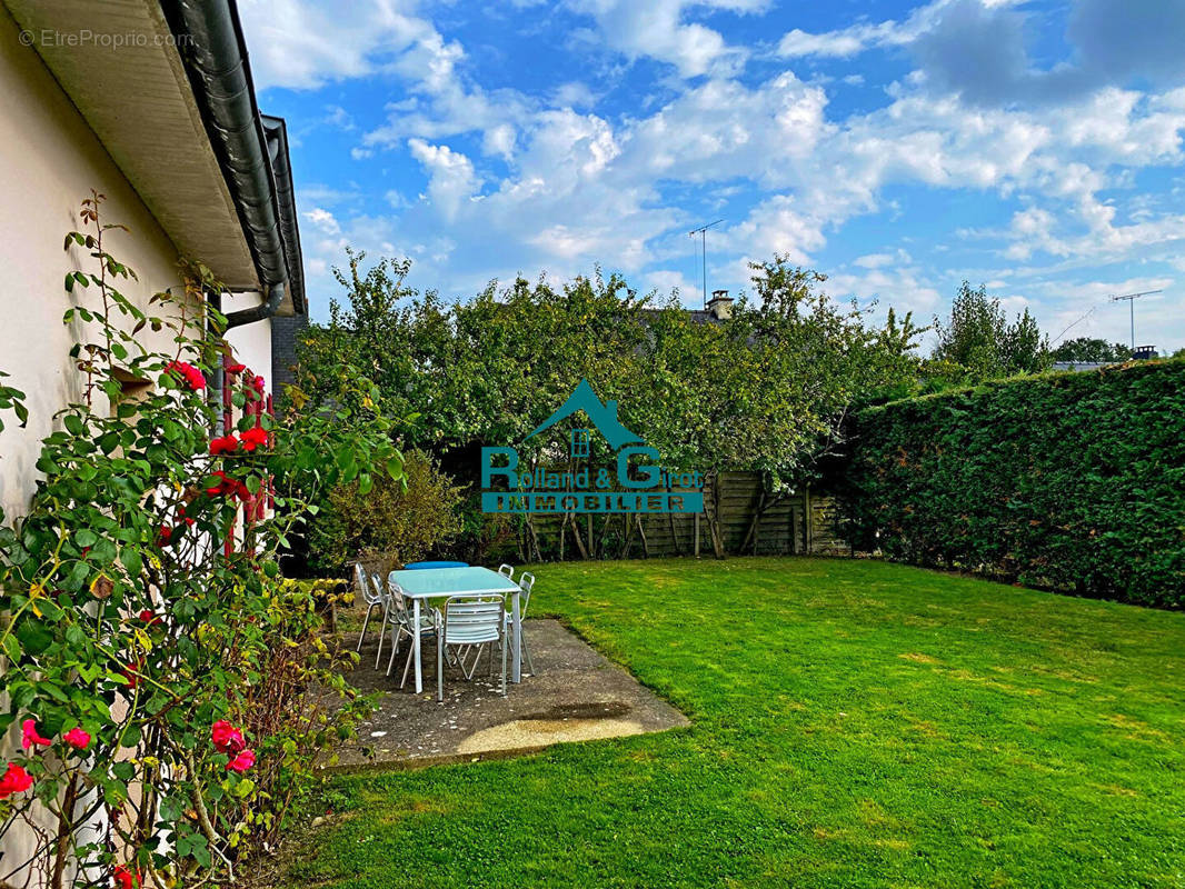 Maison à LIFFRE