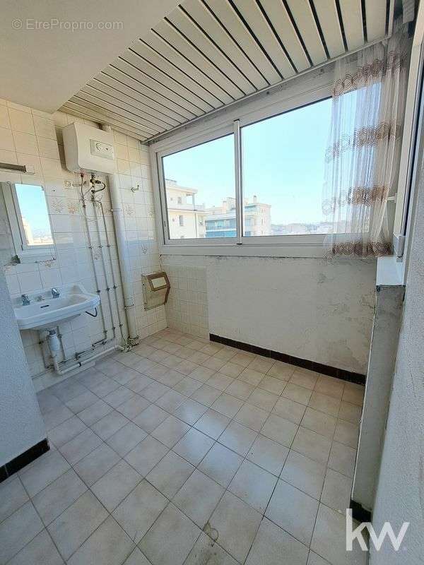 Appartement à MARSEILLE-8E