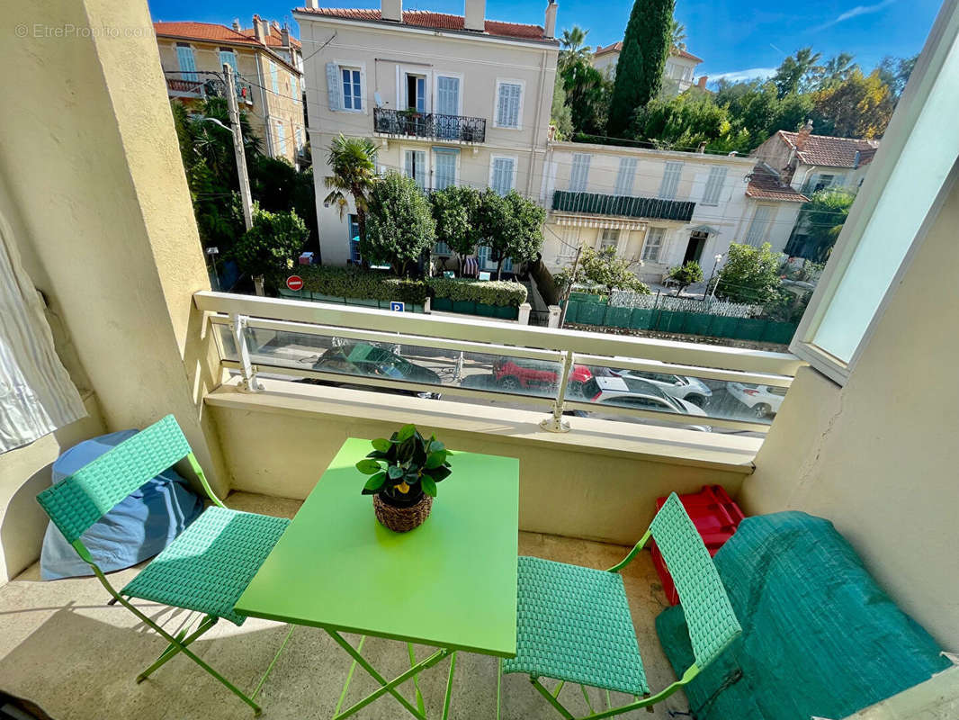 Appartement à CANNES