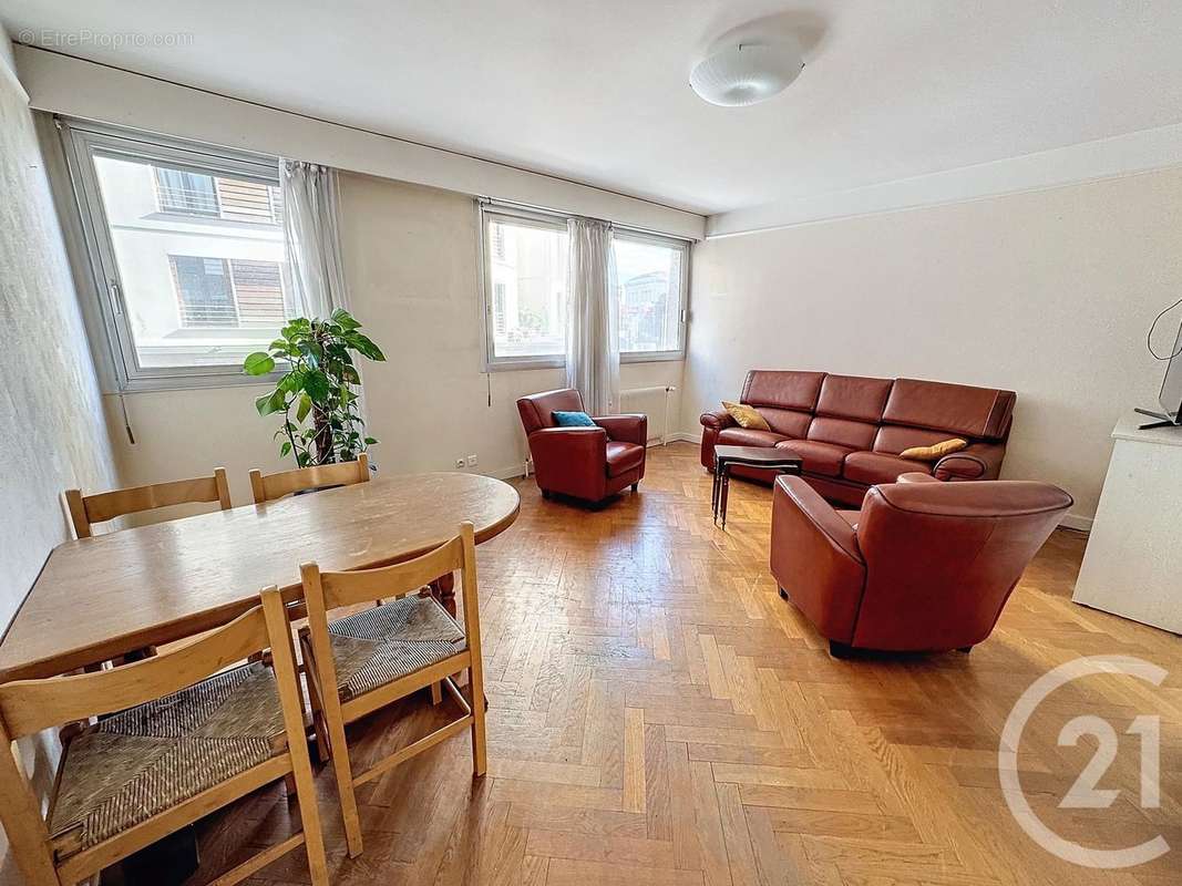 Appartement à LYON-7E