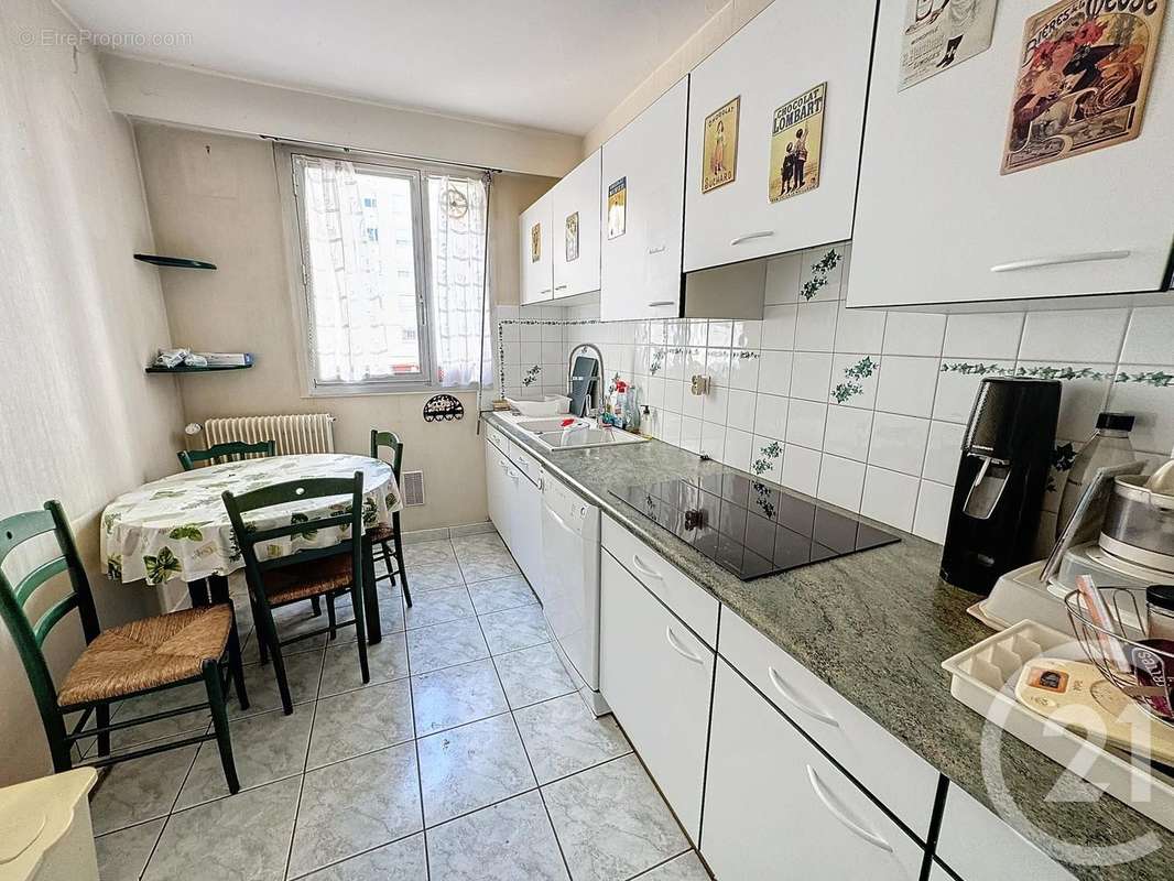 Appartement à LYON-7E