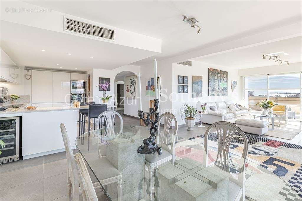 Appartement à CAGNES-SUR-MER