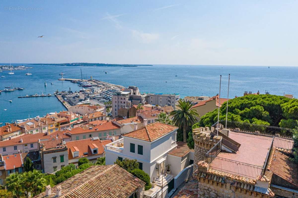 Maison à CANNES