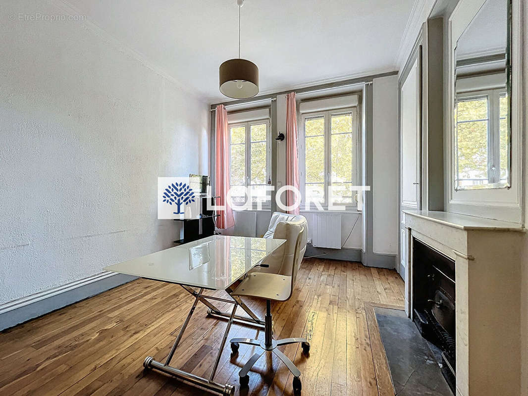 Appartement à VILLEURBANNE