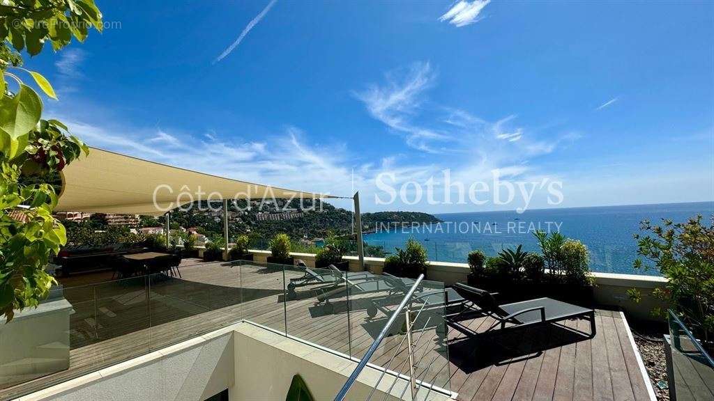 Appartement à ROQUEBRUNE-CAP-MARTIN