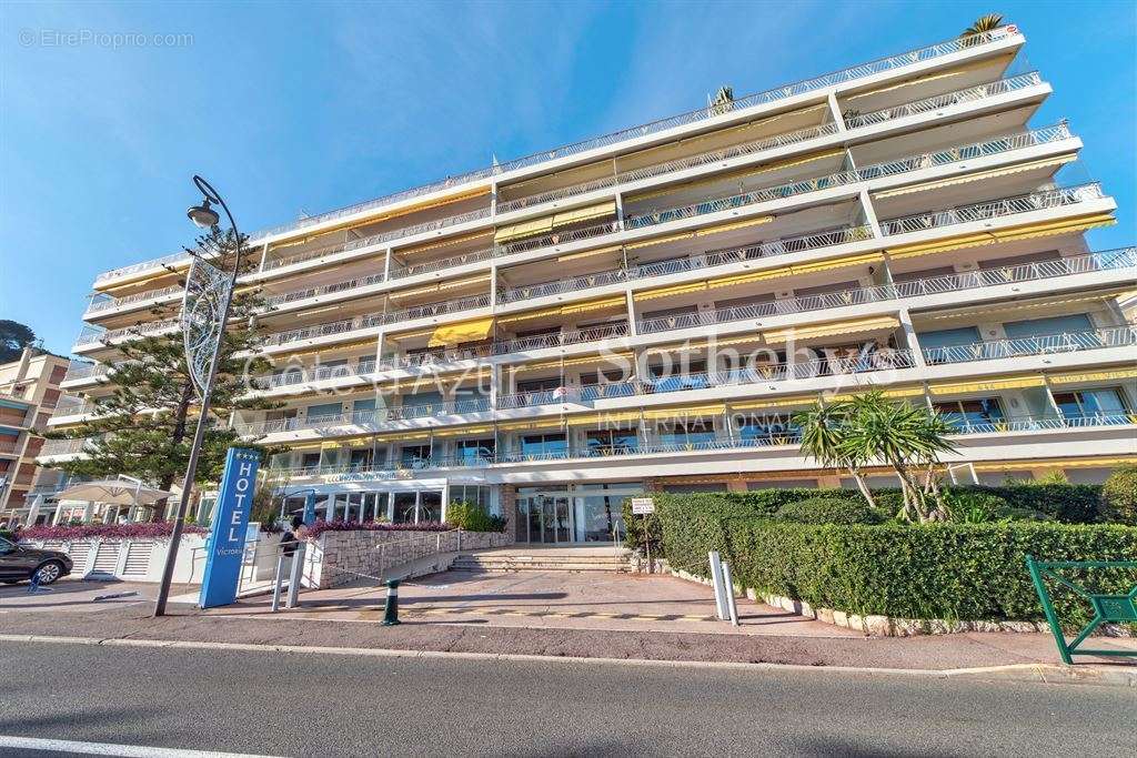 Appartement à ROQUEBRUNE-CAP-MARTIN