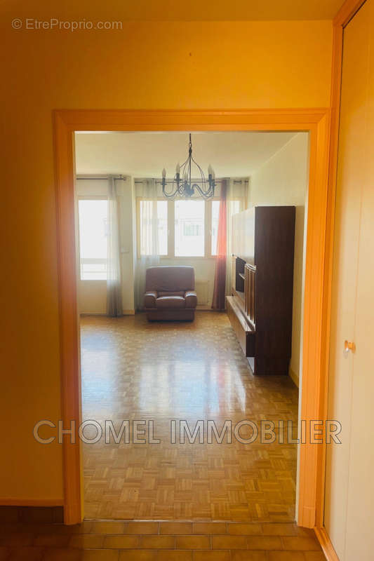 Appartement à LYON-8E