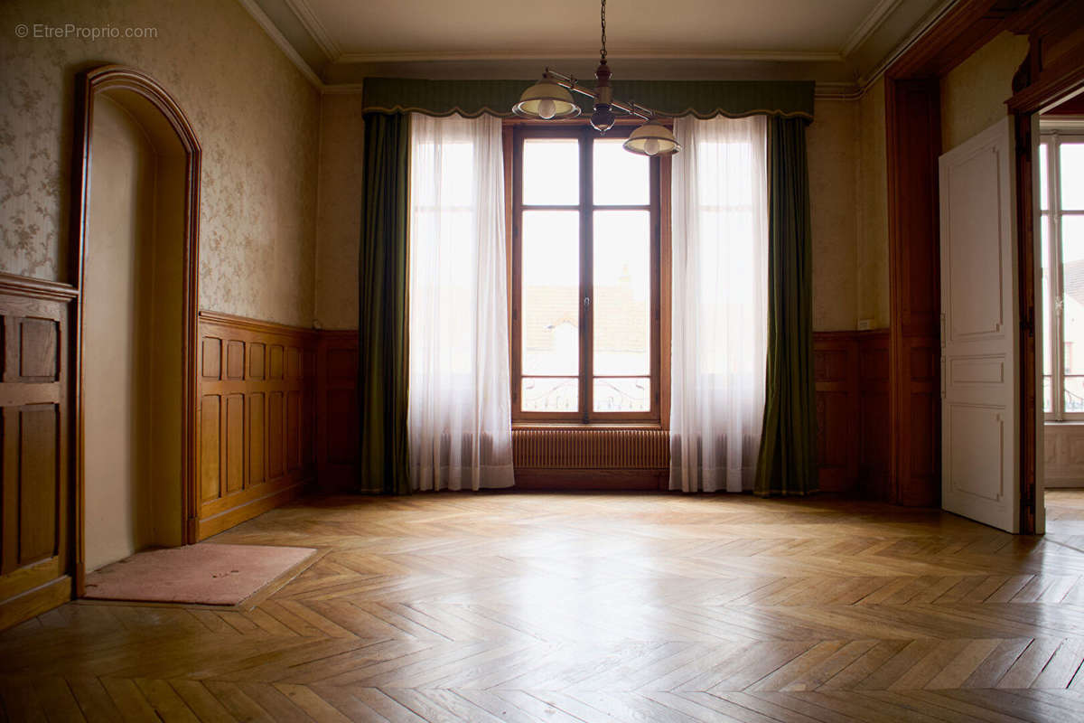 Maison à BEAUNE