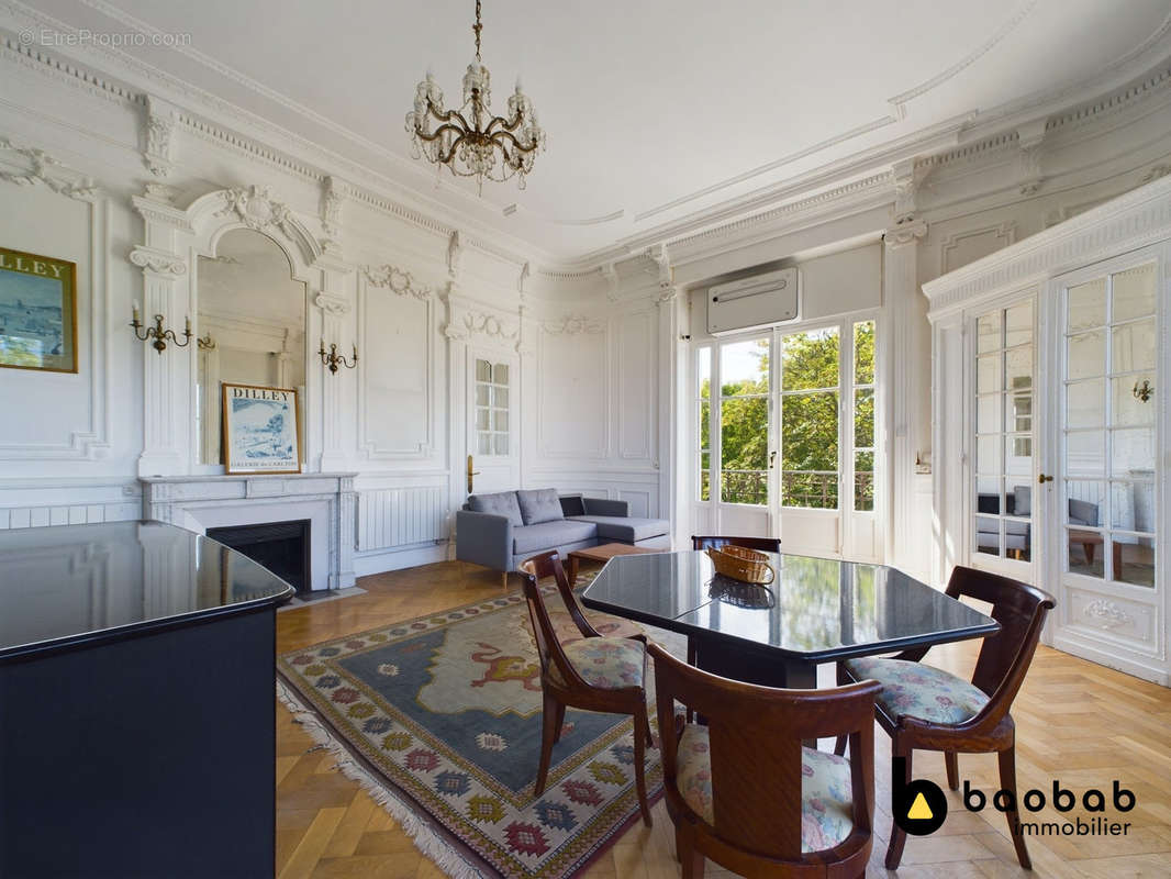 Appartement à AIX-LES-BAINS