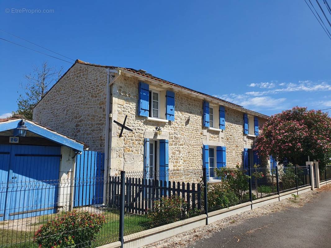 Maison à THAIMS