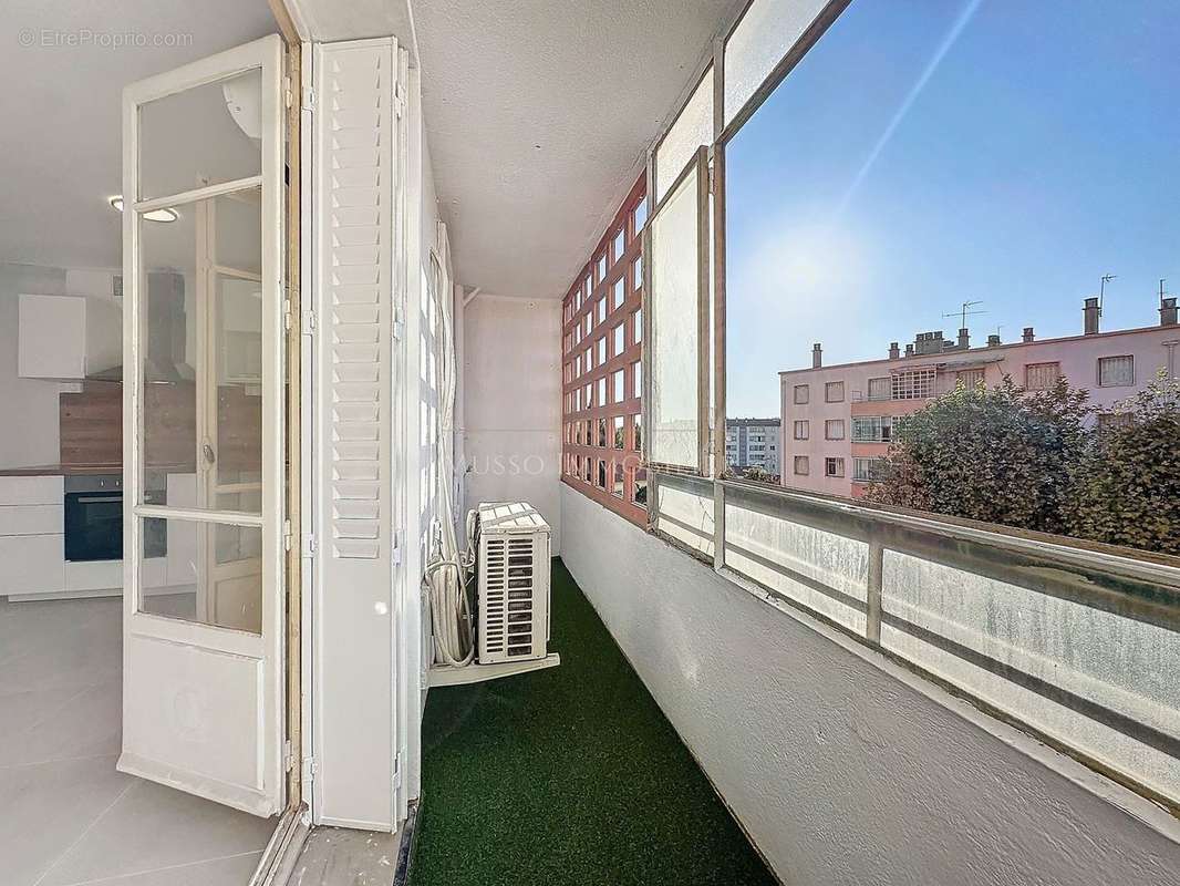 Appartement à MARSEILLE-9E