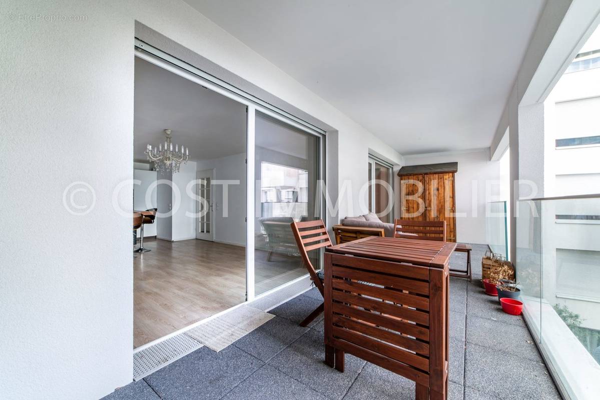 Appartement à ASNIERES-SUR-SEINE