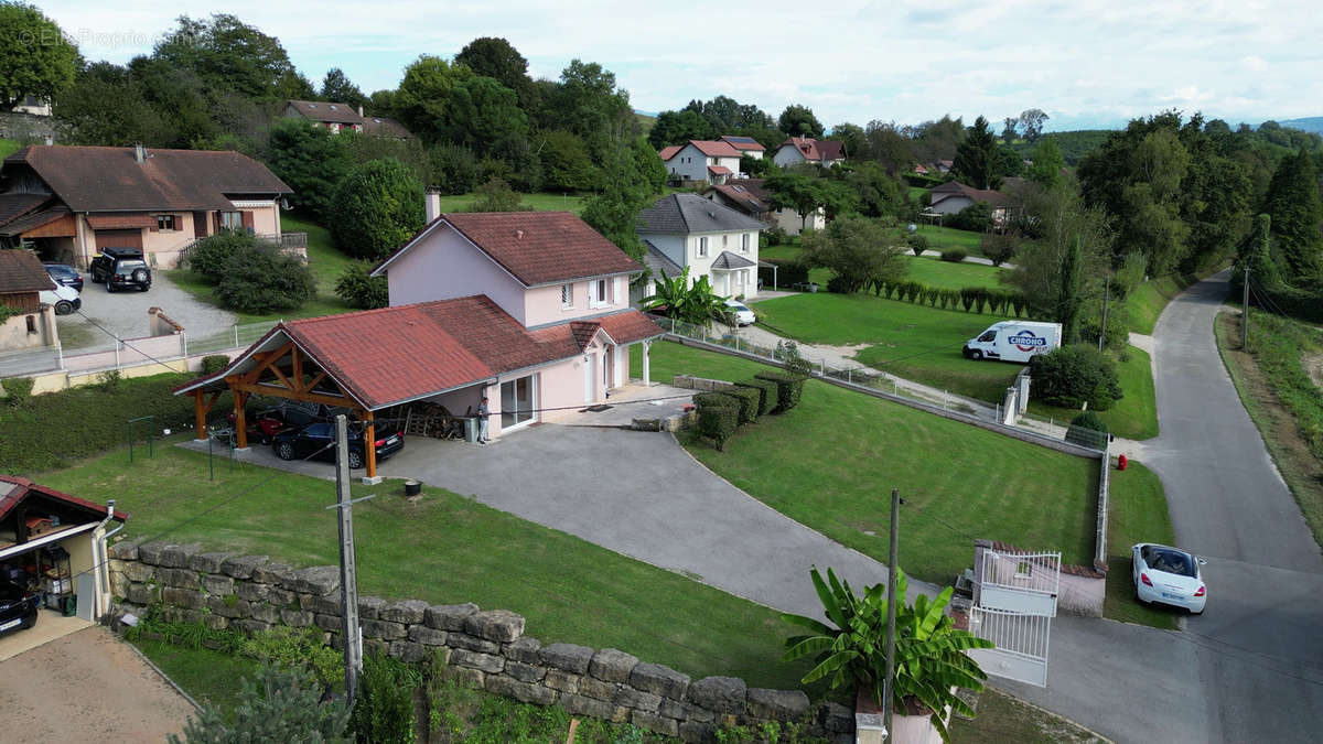 Maison à PRESSINS