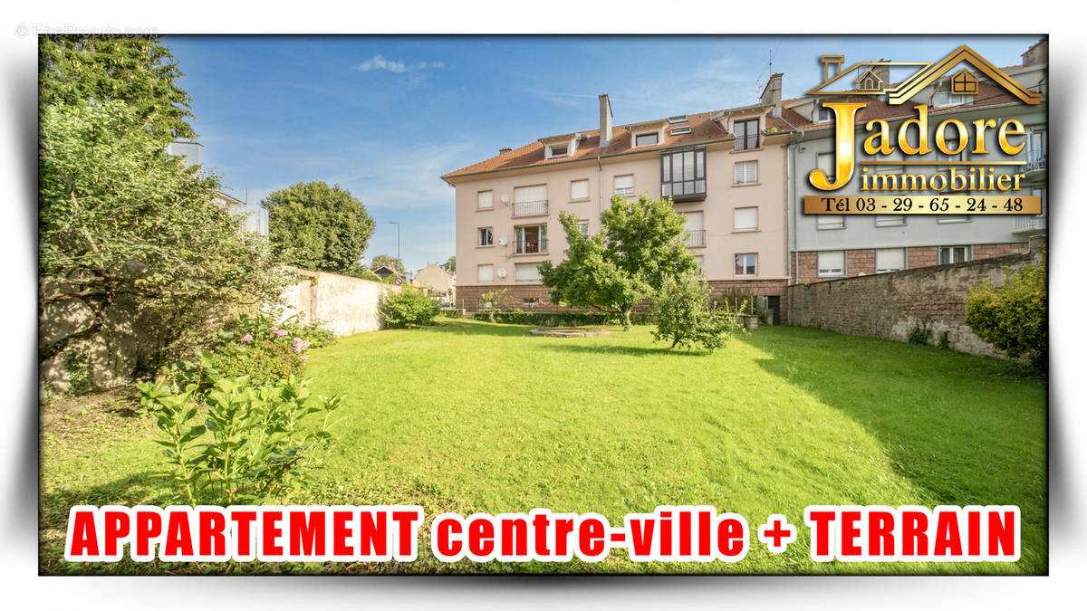 Appartement à COINCHES