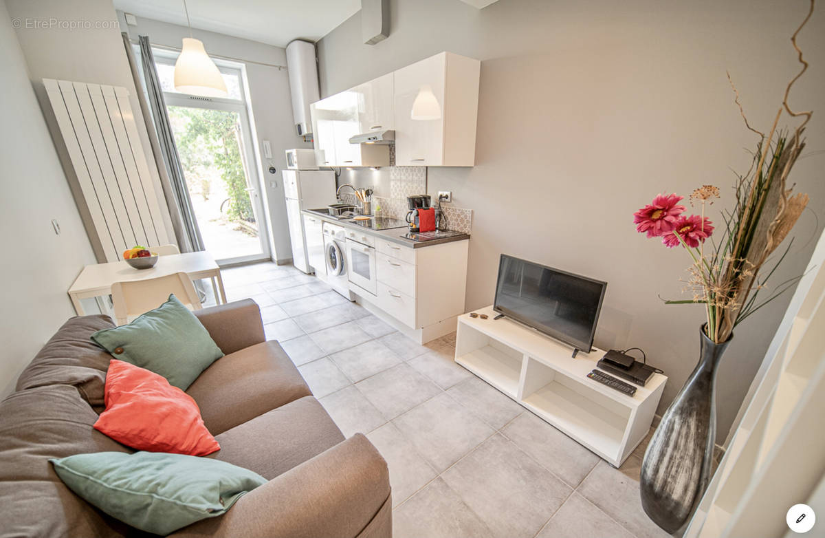 Appartement à LYON-8E