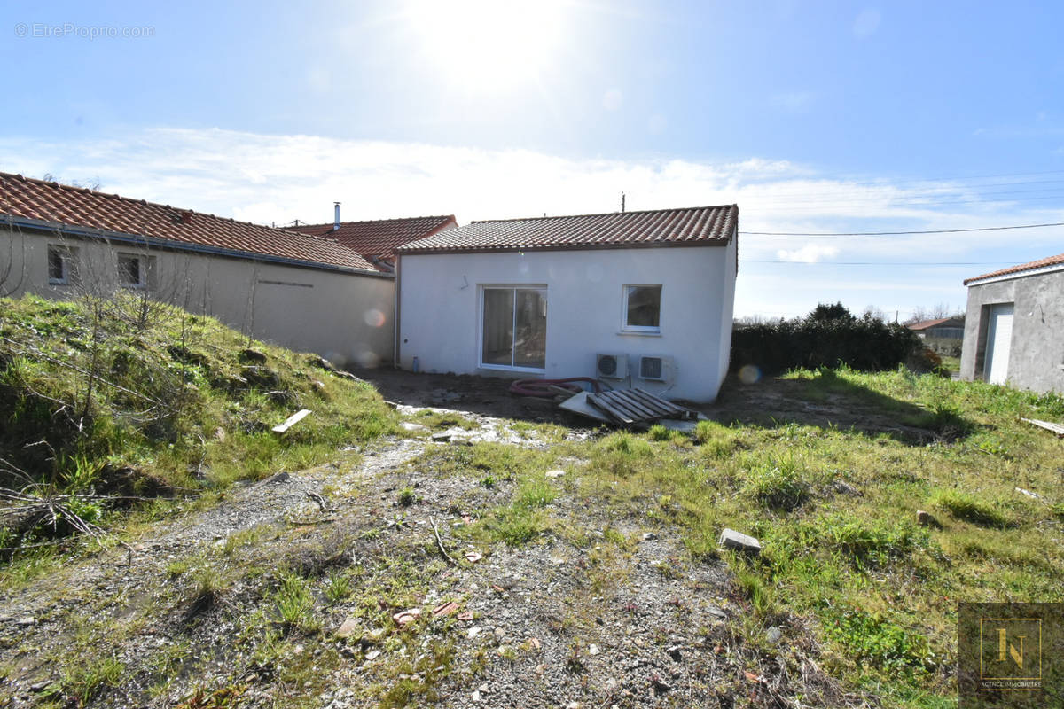 Maison à CHAUVE