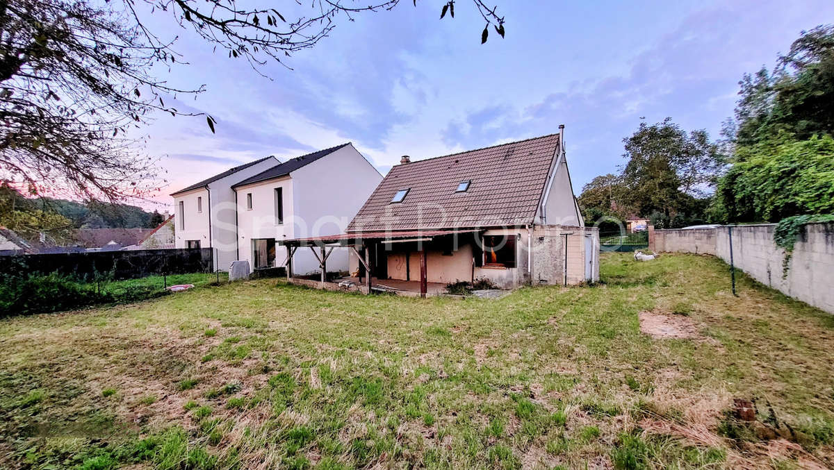 Maison à BREUIL-LE-VERT