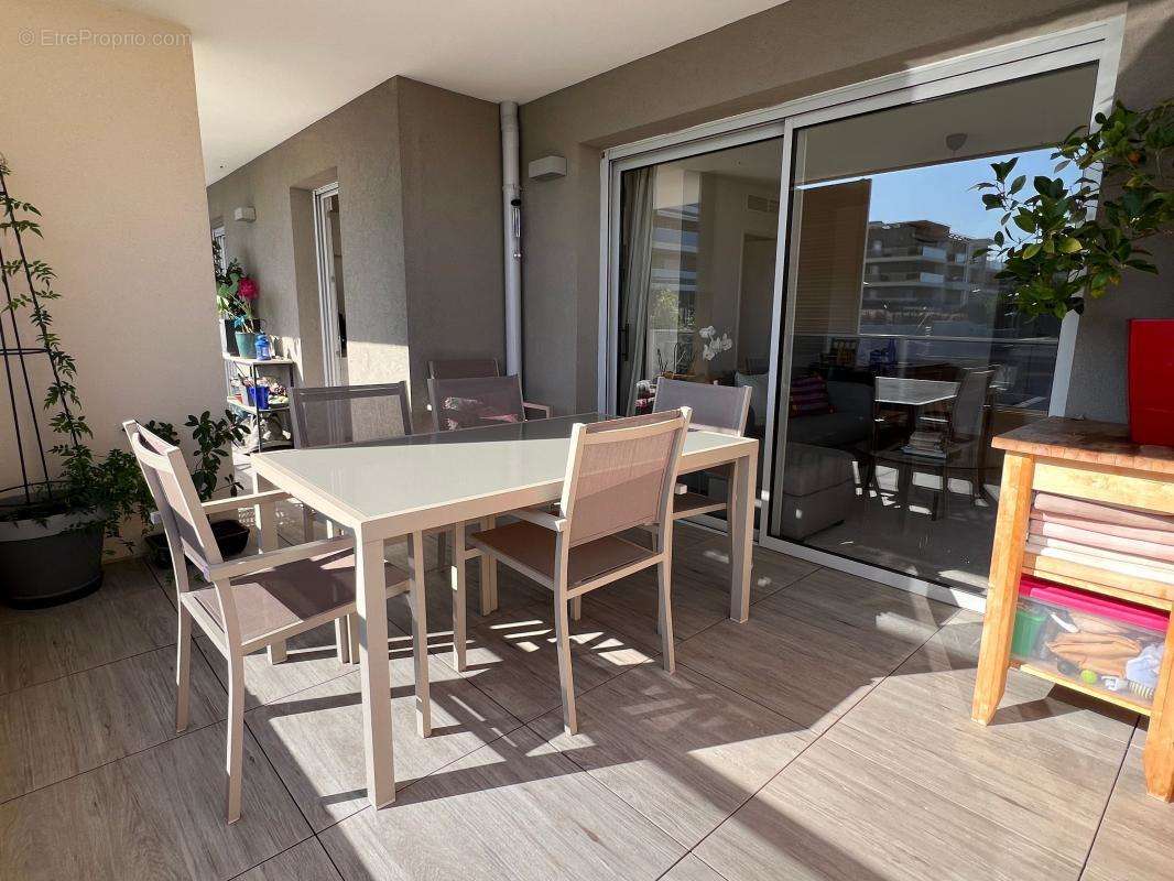 Appartement à VILLENEUVE-LOUBET