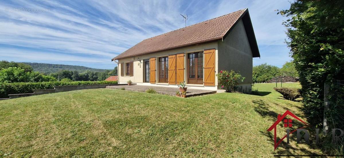 Maison à BOURBONNE-LES-BAINS