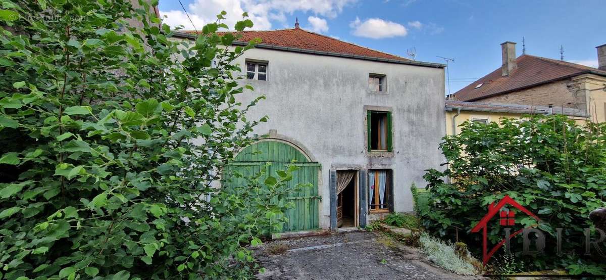 Maison à CHATILLON-SUR-SAONE