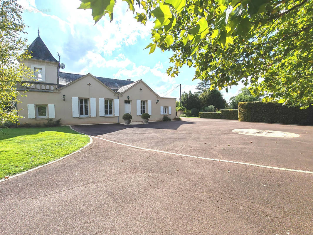 Maison à LOUERRE