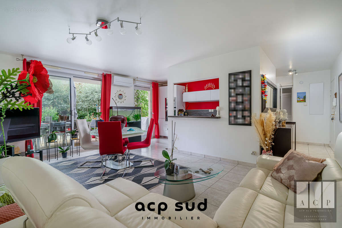 Appartement à MARSEILLE-12E