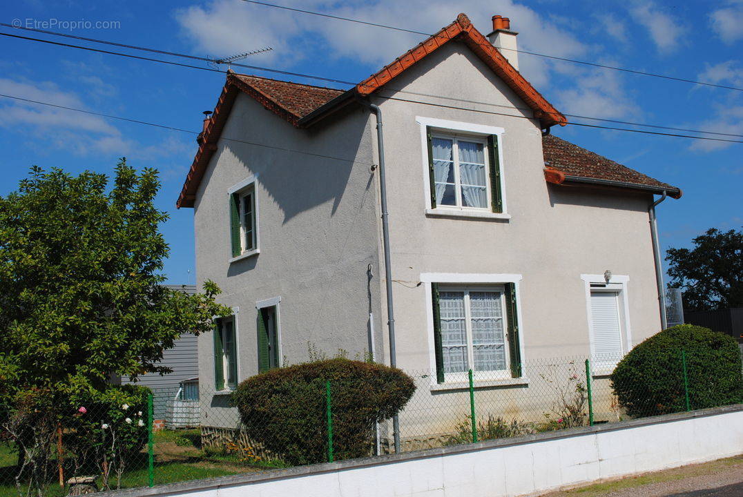 Maison à CORBIGNY